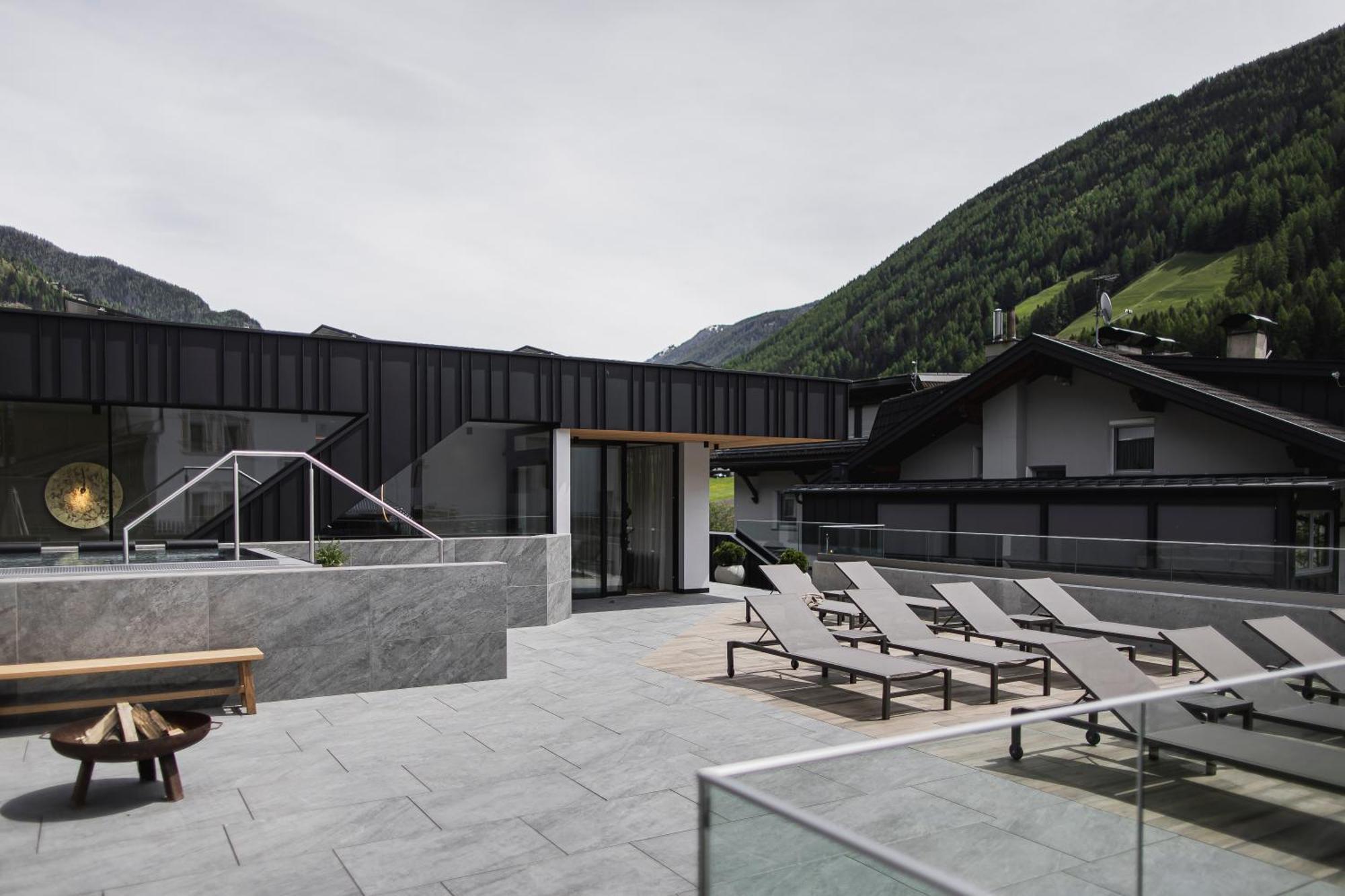 Hotel Adler Ahrntal Esterno foto
