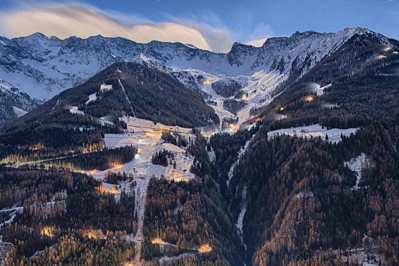 Hotel Adler Ahrntal Esterno foto